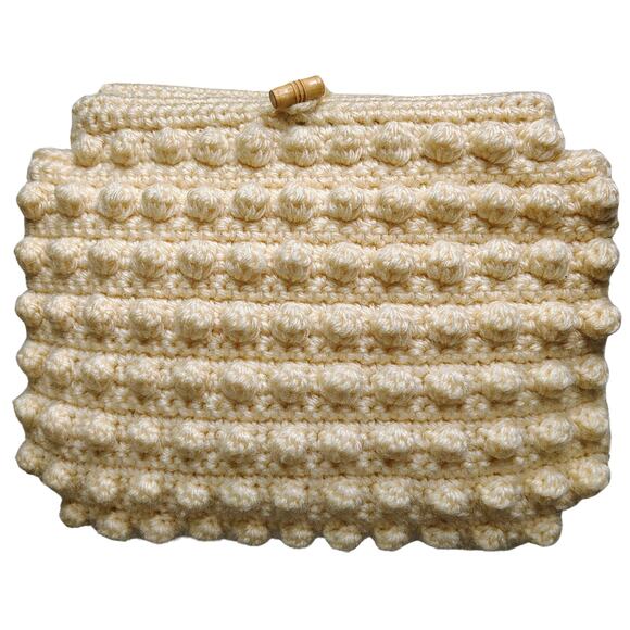 60s Crochet Cord Popcorn Pattern Beige Hand Bag Maxi Clutch Wooden Toggle Purse - Picture 1 of 6